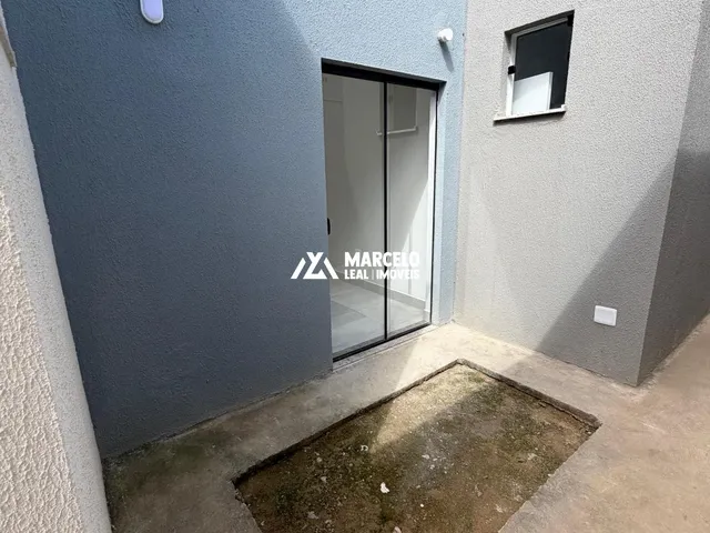 Imagem 4: Alugo Casa nova (1º locação) com 3 suítes, quintal privativo, 02 vagas e excelen