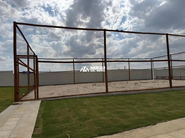 Imagem 3: Alugo Casa nova (1º locação) com 3 suítes, quintal privativo, 02 vagas e excelen
