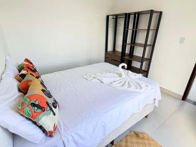 Imagem 5: Casa Finamente Decorada no Condominio Águas de Sauipe, com 5 Suites, Ao Lado do Rio, com Piscina, Porteira Fechada