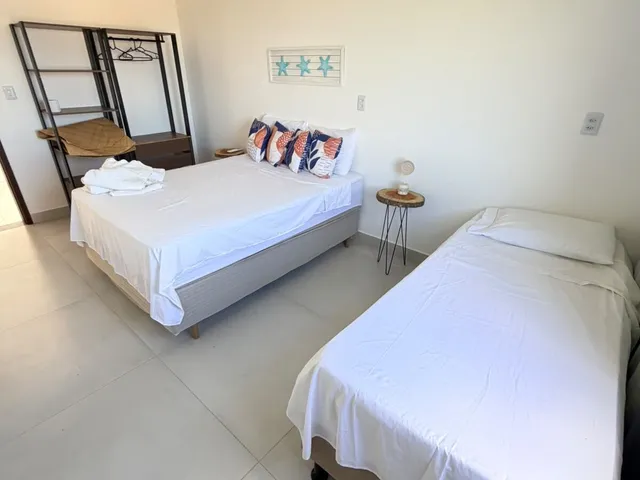 Imagem 16: Casa Finamente Decorada no Condominio Águas de Sauipe, com 5 Suites, Ao Lado do Rio, com Piscina, Porteira Fechada