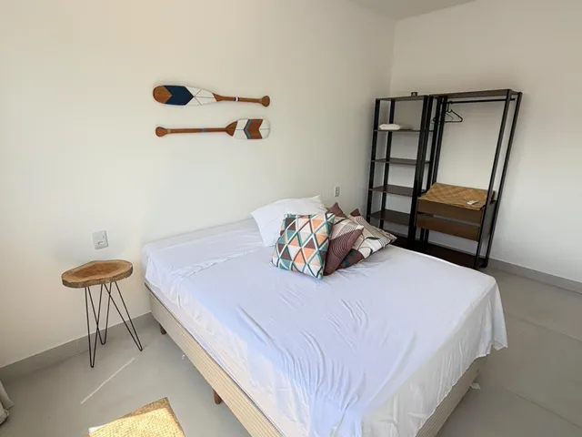 Imagem 10: Casa Finamente Decorada no Condominio Águas de Sauipe, com 5 Suites, Ao Lado do Rio, com Piscina, Porteira Fechada