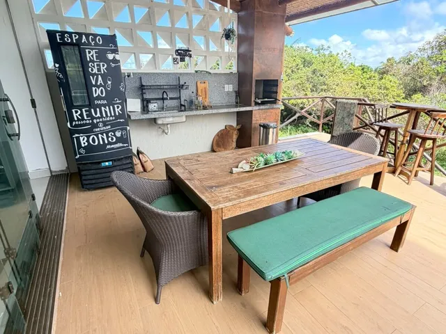 Imagem 11: Casa Finamente Decorada no Condominio Águas de Sauipe, com 5 Suites, Ao Lado do Rio, com Piscina, Porteira Fechada