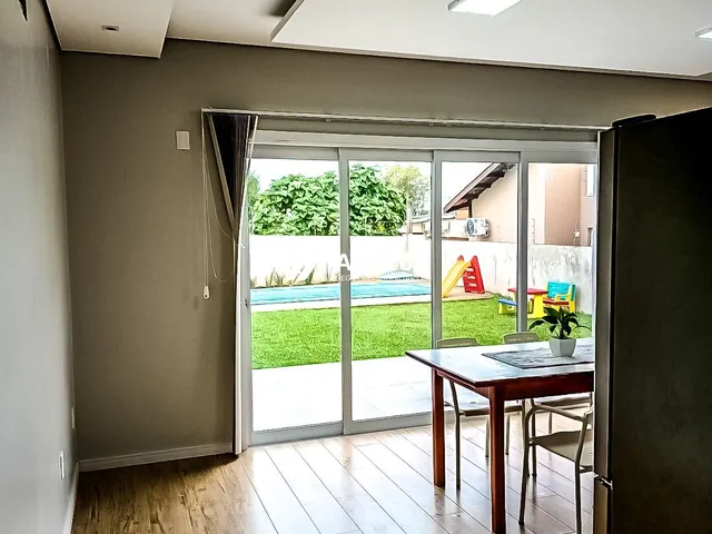 Imagem 13: Casa Tecnológica com Piscina Aquecida e Suíte na Vila Nova