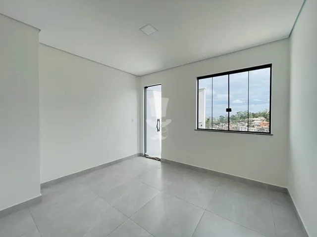 Imagem 12: Casa À Venda com 2 Quartos no Bairro Eucisa em Barbacena