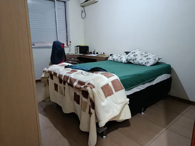 Imagem 5: Imobiliária Santa Cruz do Sul. Apartamento 02 dormitórios, com sacada no Centro