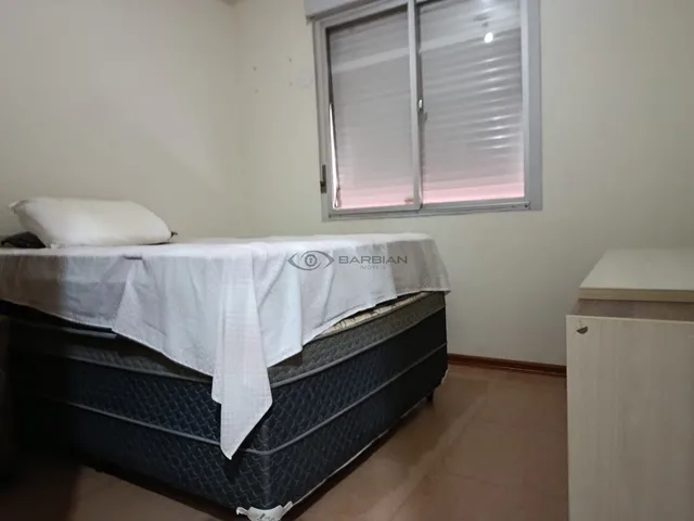Imagem 6: Imobiliária Santa Cruz do Sul. Apartamento 02 dormitórios, com sacada no Centro