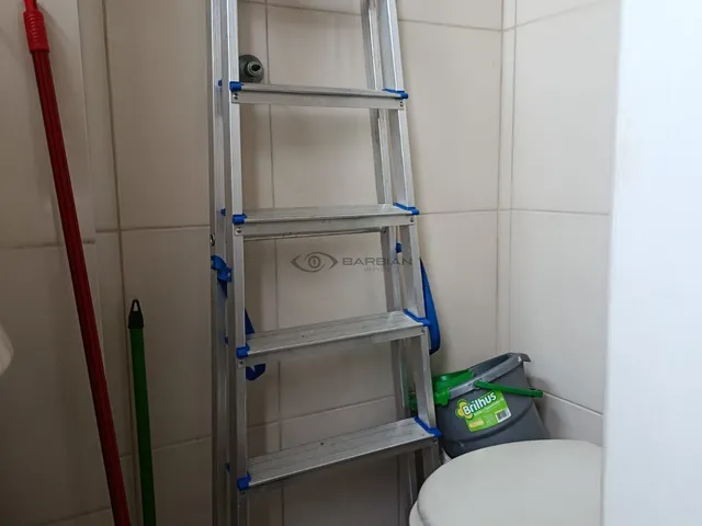 Imagem 8: Imobiliária Santa Cruz do Sul. Apartamento 02 dormitórios, com sacada no Centro