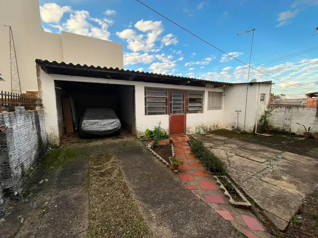 Imagem 4: Casa à Venda com 4 Dormitórios e Garagem