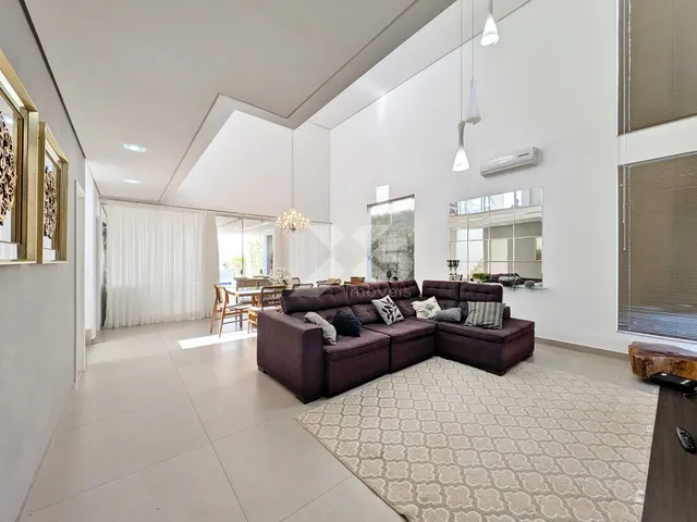 Imagem 16: Royal Forest - Sobrado a Venda com 3 Dormitórios , Sendo 03 Suites , 268.16M² no Royal Forest - Gleba Palhano, Londrina