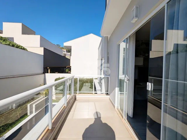 Imagem 6: Royal Forest - Sobrado a Venda com 3 Dormitórios , Sendo 03 Suites , 268.16M² no Royal Forest - Gleba Palhano, Londrina