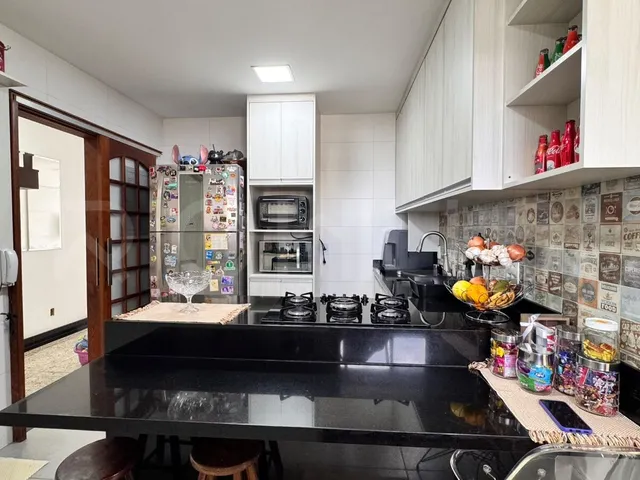 Imagem 2: Cobertura de 4 Quartos À Venda no Solar Iana, com 242M², no Ingá, Niterói/Rj