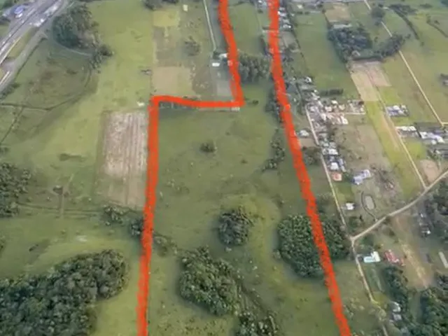 Imagem 7: ÁREA SALINAS - ÁREA SALINAS