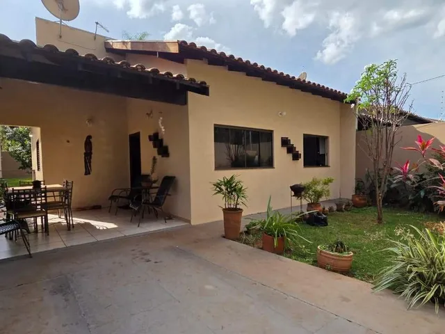 Imagem 13: Casa térrea com muito quintal