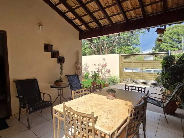 Imagem 4: Casa térrea com muito quintal