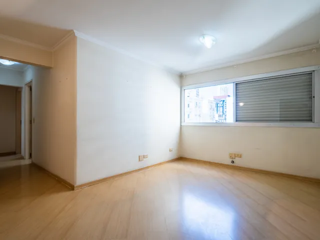 Imagem 2: Apartamento para Venda em Pinheiros com 3 Quartos, Sendo 1 Suíte, 90M²