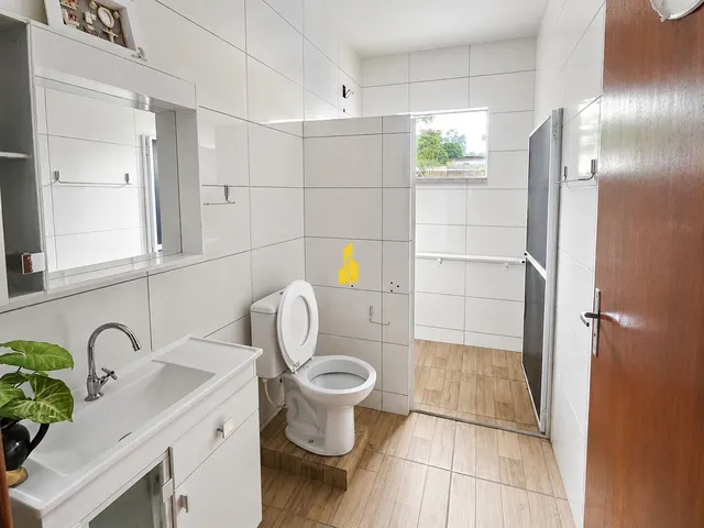 Imagem 4: Casa com Piscina e Edícula no Fundos