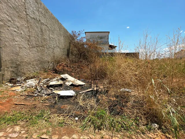 Imagem: Terreno À Venda - Bairro Jardim Gonzaga
