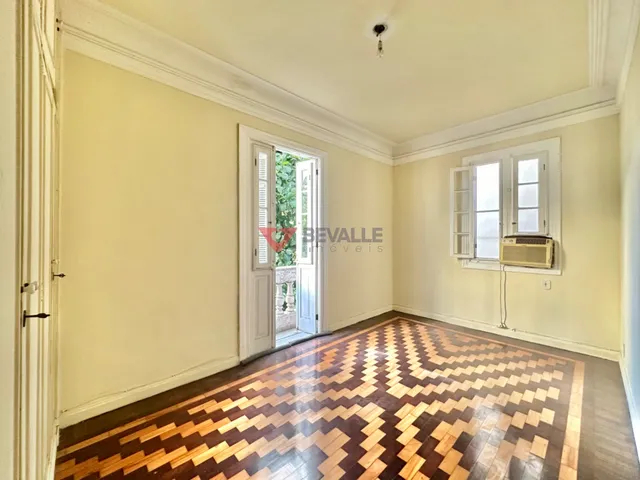 Imagem 16: Apartamento à venda na quadra da praia
