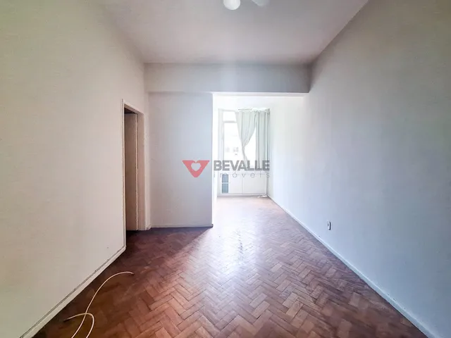 Imagem: Apartamento à venda em Copacabana 90m²