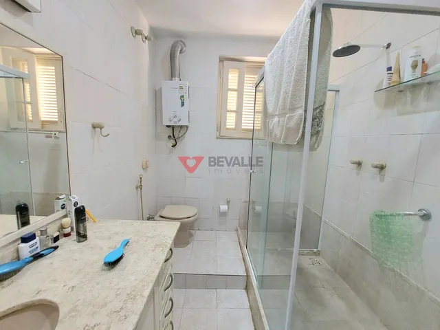 Imagem 14: Casa em Laranjeiras RJ: 5 Dormitórios, 2 Suítes - Confira!