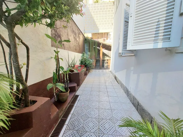 Imagem 5: Casa em Laranjeiras RJ: 5 Dormitórios, 2 Suítes - Confira!