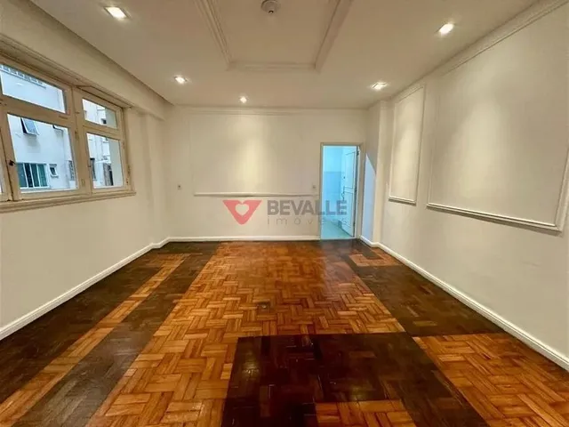 Imagem 4: Venda Apartamento 210m² em Copacabana - 3 Dormitórios, R$4.200.00,00