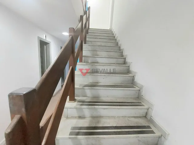 Imagem 15: Prédio em Botafogo: 16 Salas, 500m² Locação