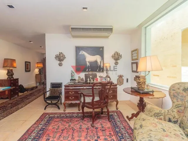 Imagem 10: Casa à venda no Jardim Botânico: 560m², 6 quartos, 2 vagas