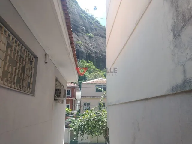 Imagem 13: Casa à Venda em Urca, RJ: 3 Dormitórios e 404m² por R$ 2,95M