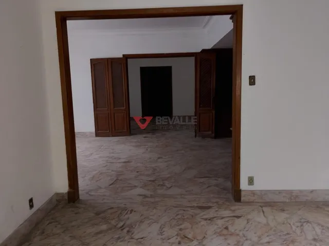 Imagem 14: Casa à Venda em Urca, RJ: 3 Dormitórios e 404m² por R$ 2,95M