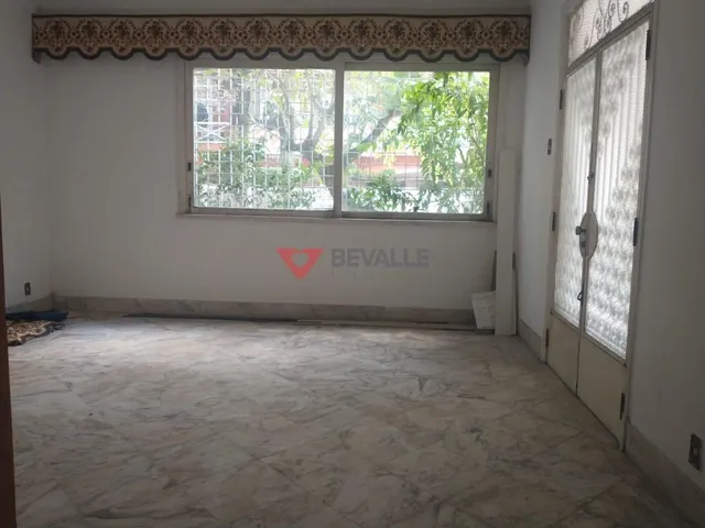 Imagem 3: Casa à Venda em Urca, RJ: 3 Dormitórios e 404m² por R$ 2,95M