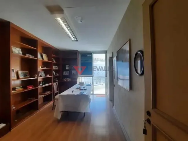 Imagem 3: Cobertura à venda na Lagoa: 725m², 4 suítes, 4 vagas