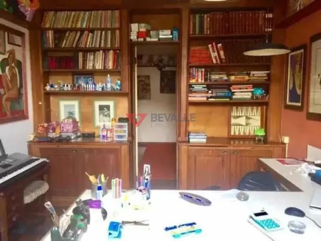 Imagem 9: Casa à Venda em Laranjeiras, RJ - 4 Dormitórios e 5 Banheiros