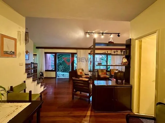 Imagem 13: Casa à venda em Laranjeiras: 216m², 3 quartos, 2 vagas