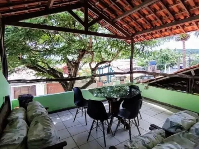 Imagem: CASA COM 4 QUARTOS, MEZANINO, JARDIM E CHURRASQUEIRA