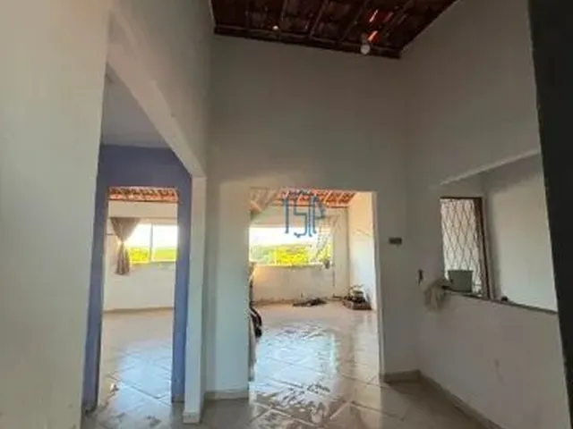 Imagem 4: Casa À Venda na Av. São Sebastião - Excelente para Moradia Ou Investimento