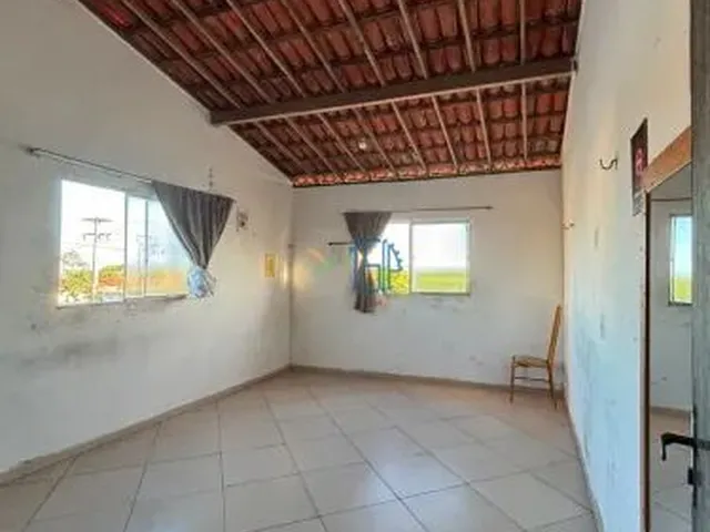 Imagem 12: Casa À Venda na Av. São Sebastião - Excelente para Moradia Ou Investimento