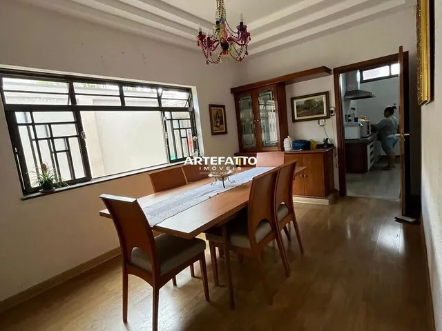 Imagem 1: Casa À Venda em Franca, Cidade Nova, com 4 Quartos, 392M²