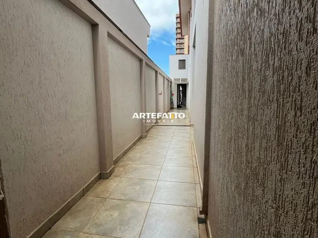 Imagem 10: Casa À Venda em Franca, Cidade Nova, com 4 Quartos, 392M²
