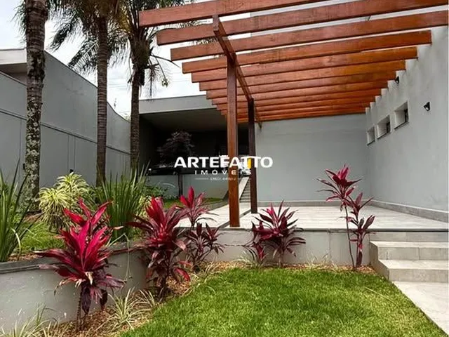 Imagem 2: Casa À Venda em Franca, Jardim Santana, com 4 Quartos, 320M²
