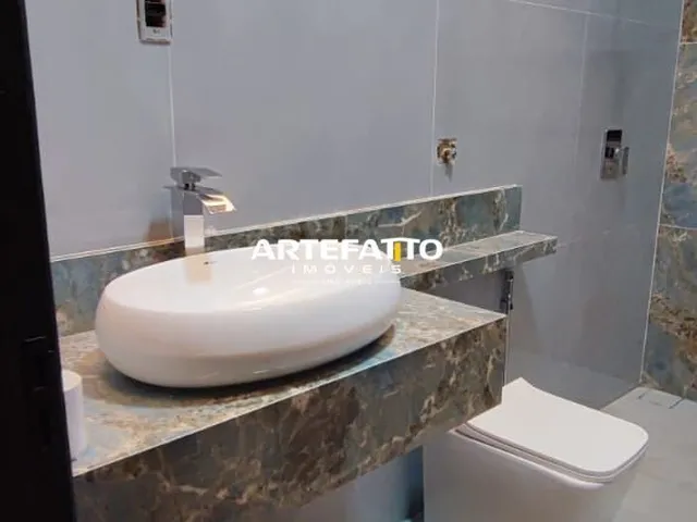 Imagem 9: Casa À Venda em Franca, Jardim Natal I, com 3 Quartos, 221M²