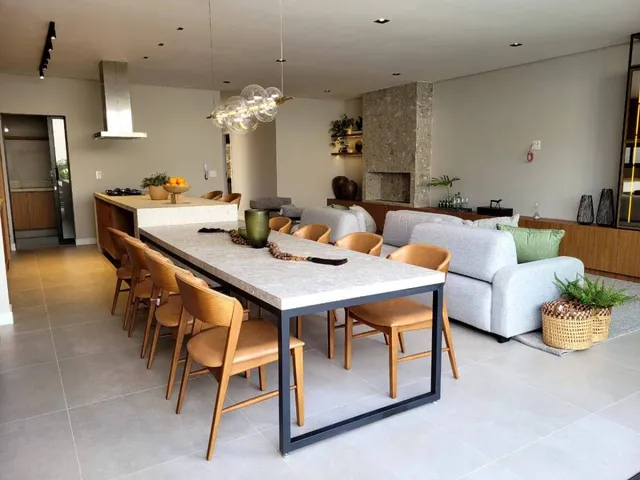 Imagem 2: Casa À Venda em Franca, Villa Piemonte Ii, com 4 Quartos, 300M²