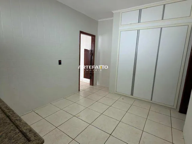 Imagem 13: Casa À Venda em Franca, Santo Agostinho, com 2 Quartos, 170M²