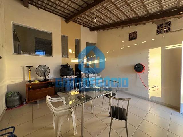 Imagem 2: CASA PLANA À VENDA NO BAIRRO VALE DO SOL 2, EM GOVERNADOR VALADARES - MG