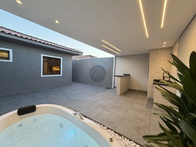 Imagem 8: Casa Costeira: Alto Padrão, Conforto e Tecnologia em São José dos Pinhais