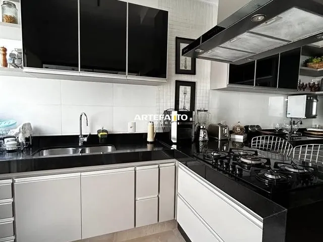 Imagem 3: Casa À Venda em Franca, Jardim Piratininga, com 3 Quartos, 189M²