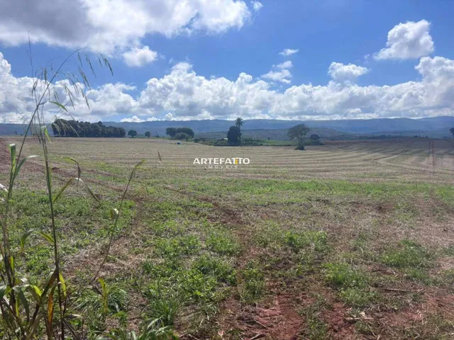 Imagem: Terreno À Venda em Delfinópolis, 200M²