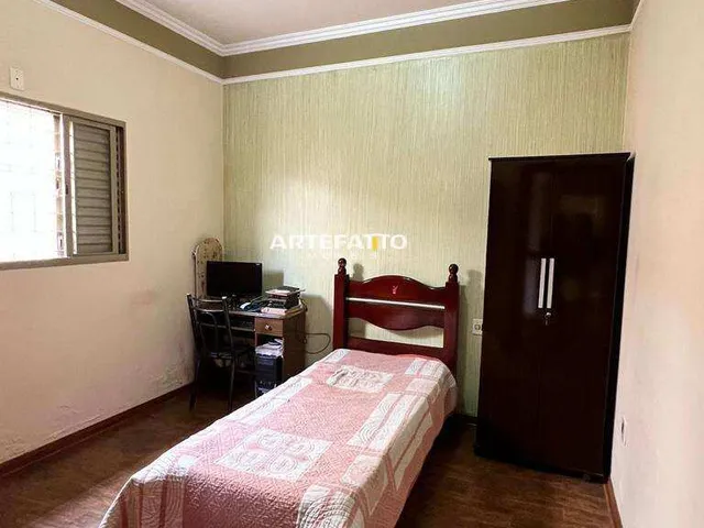 Imagem 15: Casa À Venda em Franca, Parque João Leite, com 3 Quartos, 180M²