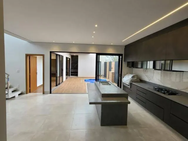 Imagem 5: Casa À Venda em Franca, Villa Toscana, com 4 Quartos, 256M²