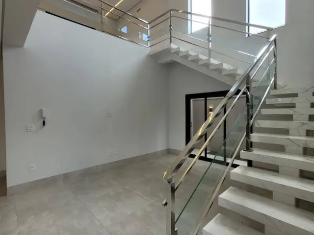 Imagem 4: Casa À Venda em Franca, Villa Toscana, com 4 Quartos, 256M²